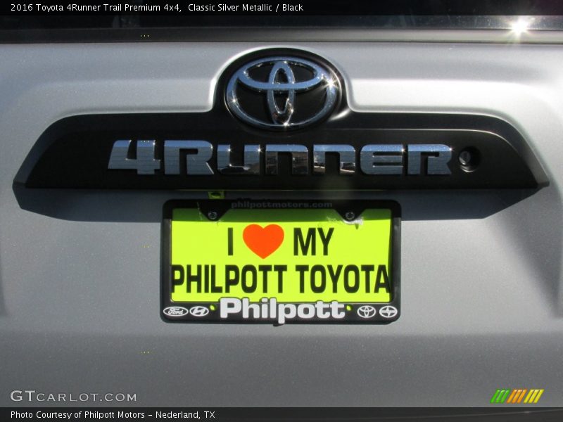 Classic Silver Metallic / Black 2016 Toyota 4Runner Trail Premium 4x4