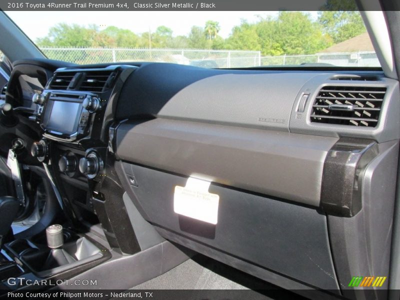 Classic Silver Metallic / Black 2016 Toyota 4Runner Trail Premium 4x4