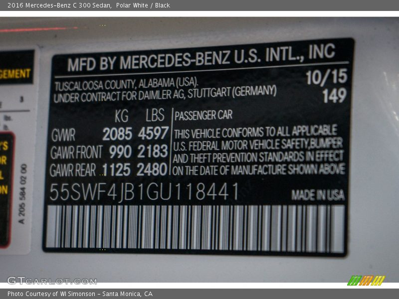 Polar White / Black 2016 Mercedes-Benz C 300 Sedan