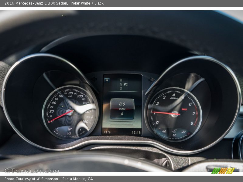 Polar White / Black 2016 Mercedes-Benz C 300 Sedan