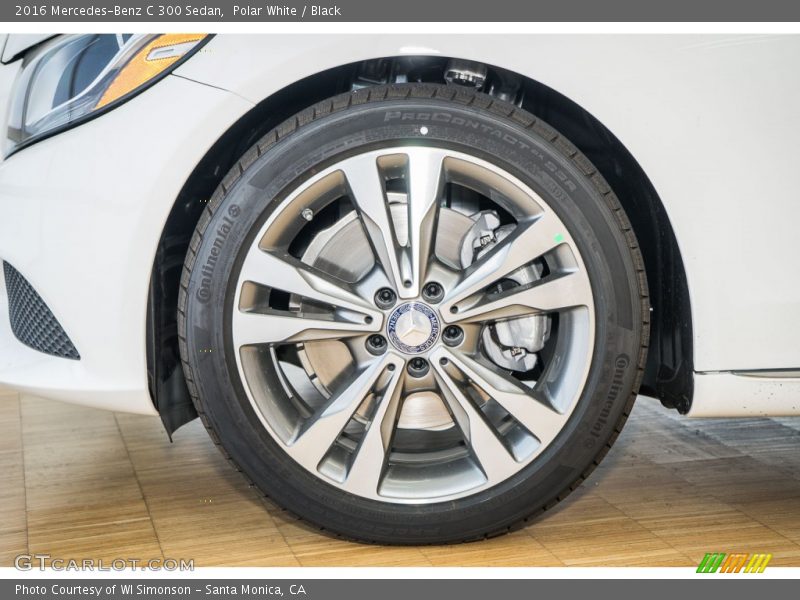 Polar White / Black 2016 Mercedes-Benz C 300 Sedan