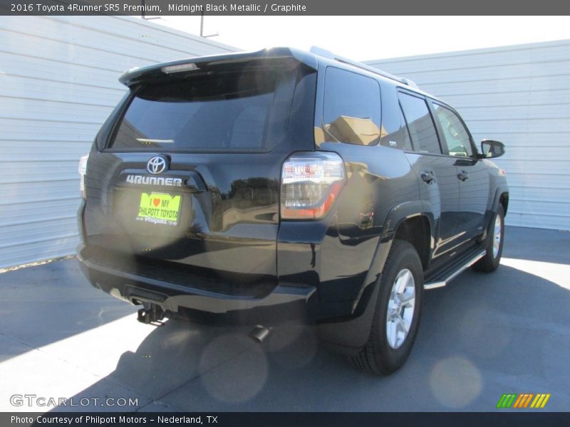 Midnight Black Metallic / Graphite 2016 Toyota 4Runner SR5 Premium