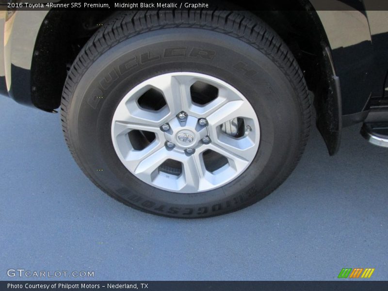 Midnight Black Metallic / Graphite 2016 Toyota 4Runner SR5 Premium
