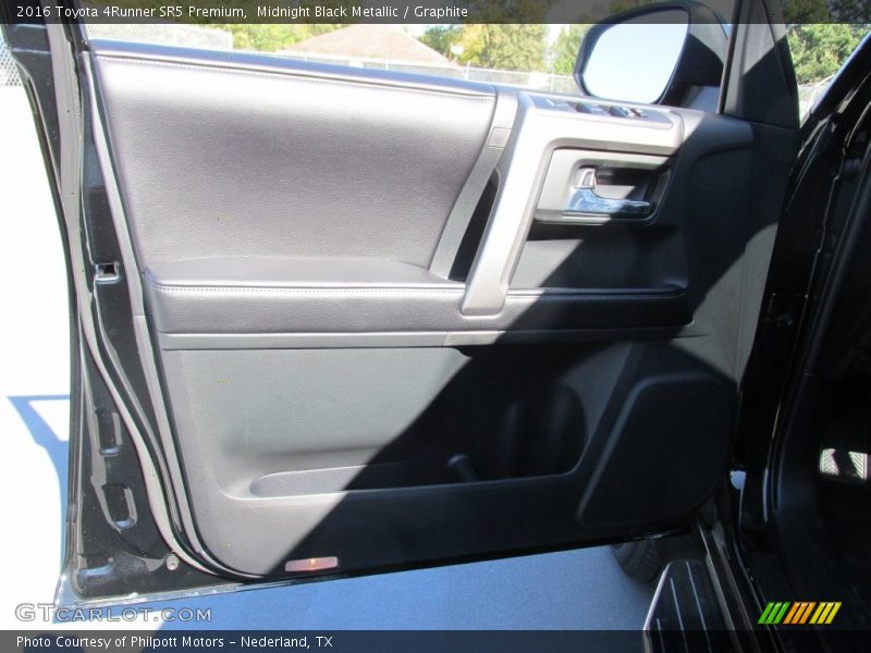 Midnight Black Metallic / Graphite 2016 Toyota 4Runner SR5 Premium