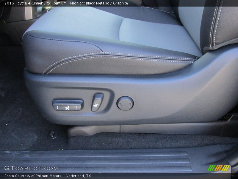Midnight Black Metallic / Graphite 2016 Toyota 4Runner SR5 Premium