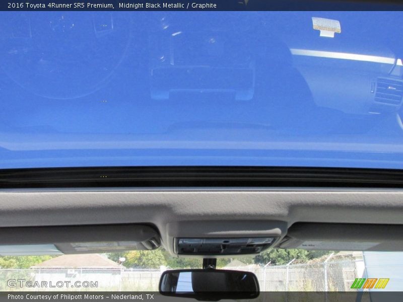 Midnight Black Metallic / Graphite 2016 Toyota 4Runner SR5 Premium