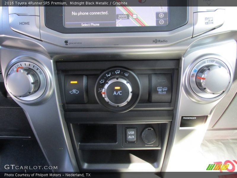 Midnight Black Metallic / Graphite 2016 Toyota 4Runner SR5 Premium