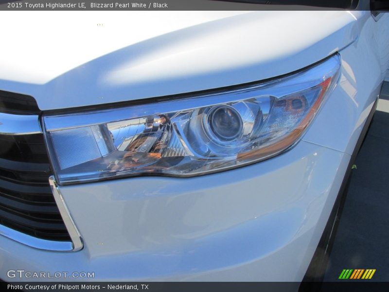 Blizzard Pearl White / Black 2015 Toyota Highlander LE