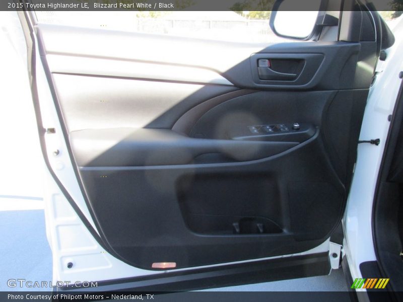Blizzard Pearl White / Black 2015 Toyota Highlander LE