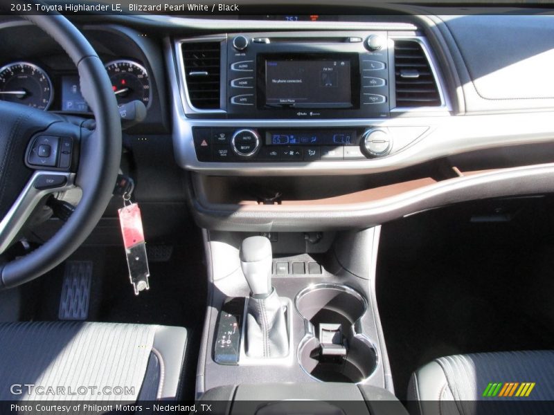 Blizzard Pearl White / Black 2015 Toyota Highlander LE