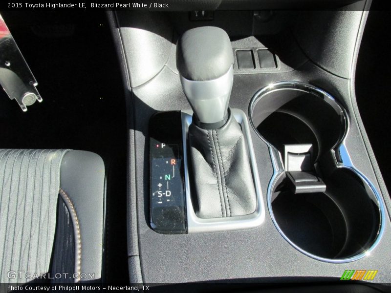 Blizzard Pearl White / Black 2015 Toyota Highlander LE