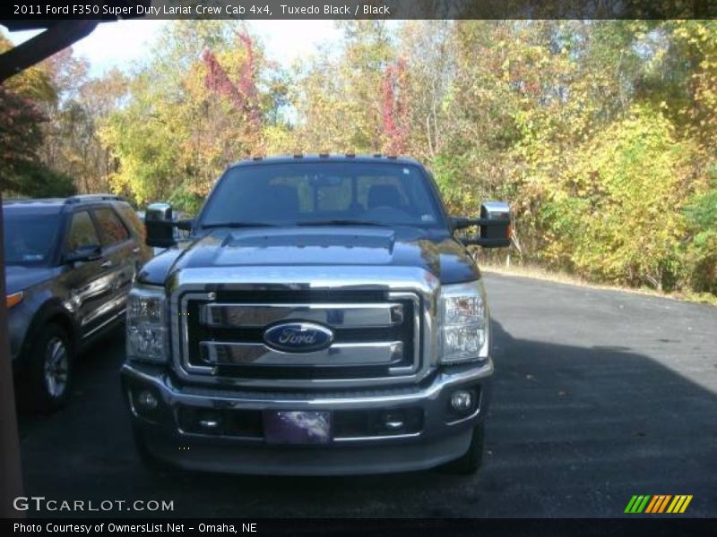 Tuxedo Black / Black 2011 Ford F350 Super Duty Lariat Crew Cab 4x4