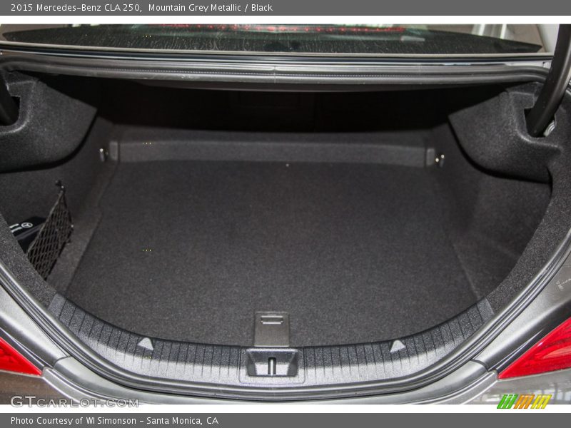 Mountain Grey Metallic / Black 2015 Mercedes-Benz CLA 250