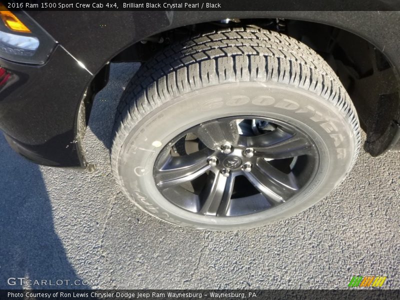Brilliant Black Crystal Pearl / Black 2016 Ram 1500 Sport Crew Cab 4x4