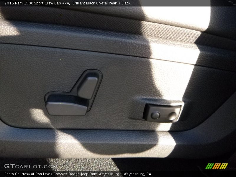 Brilliant Black Crystal Pearl / Black 2016 Ram 1500 Sport Crew Cab 4x4