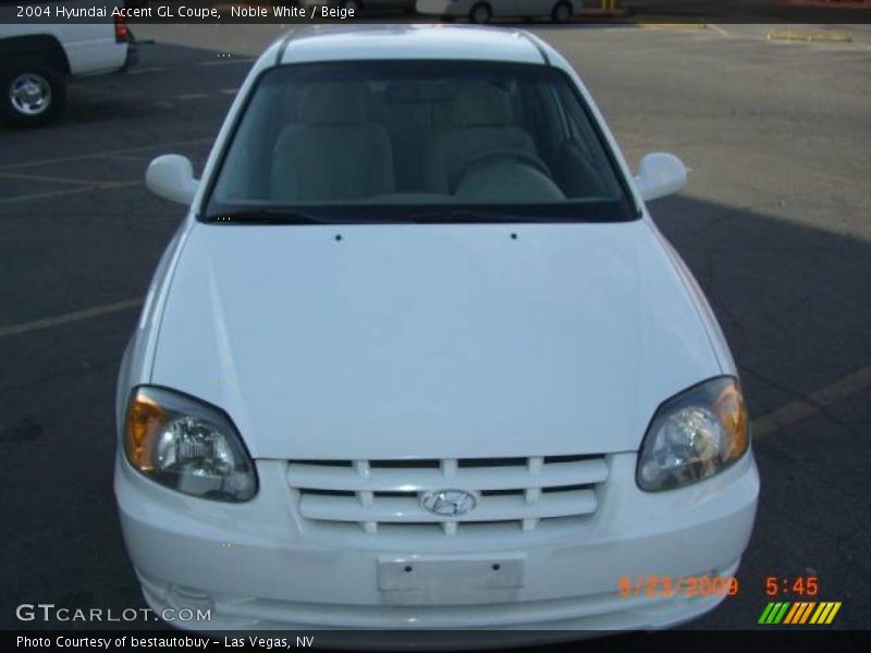 Noble White / Beige 2004 Hyundai Accent GL Coupe