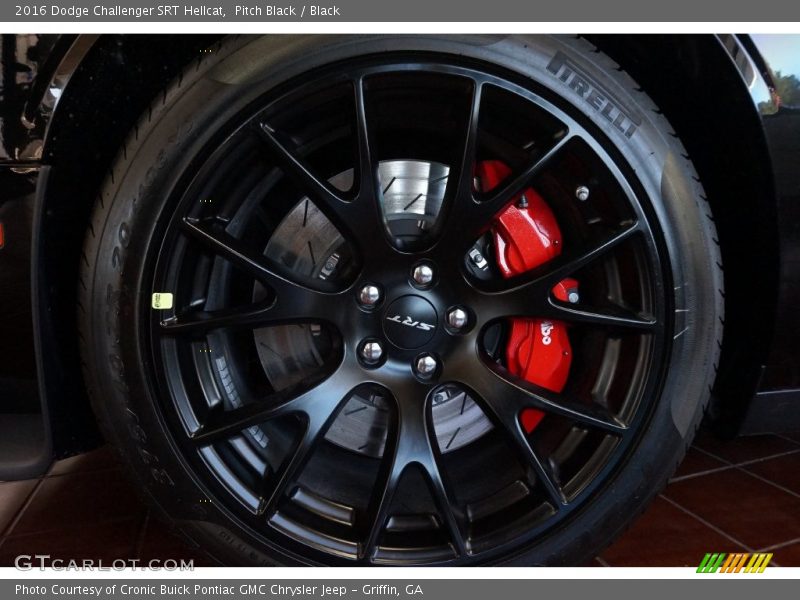 Pitch Black / Black 2016 Dodge Challenger SRT Hellcat
