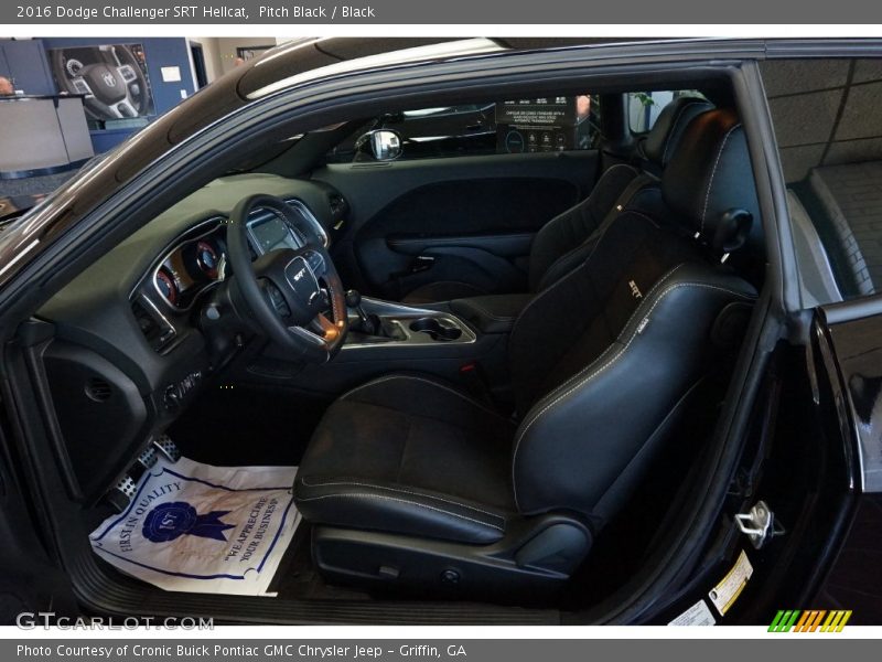 Pitch Black / Black 2016 Dodge Challenger SRT Hellcat