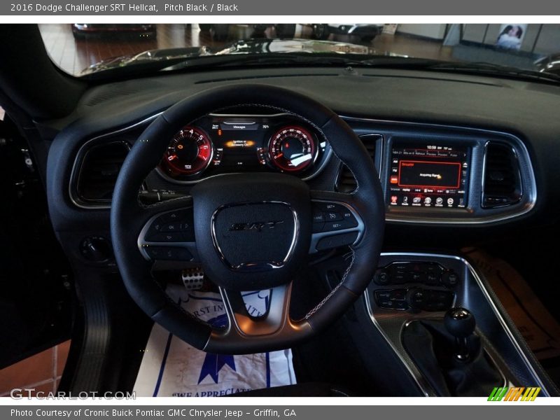 Pitch Black / Black 2016 Dodge Challenger SRT Hellcat