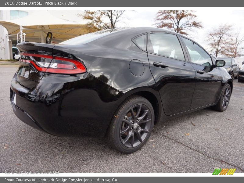Pitch Black / Black 2016 Dodge Dart SE