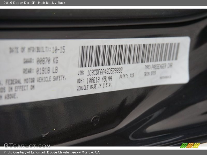 Pitch Black / Black 2016 Dodge Dart SE