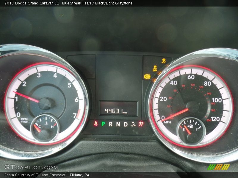 Blue Streak Pearl / Black/Light Graystone 2013 Dodge Grand Caravan SE