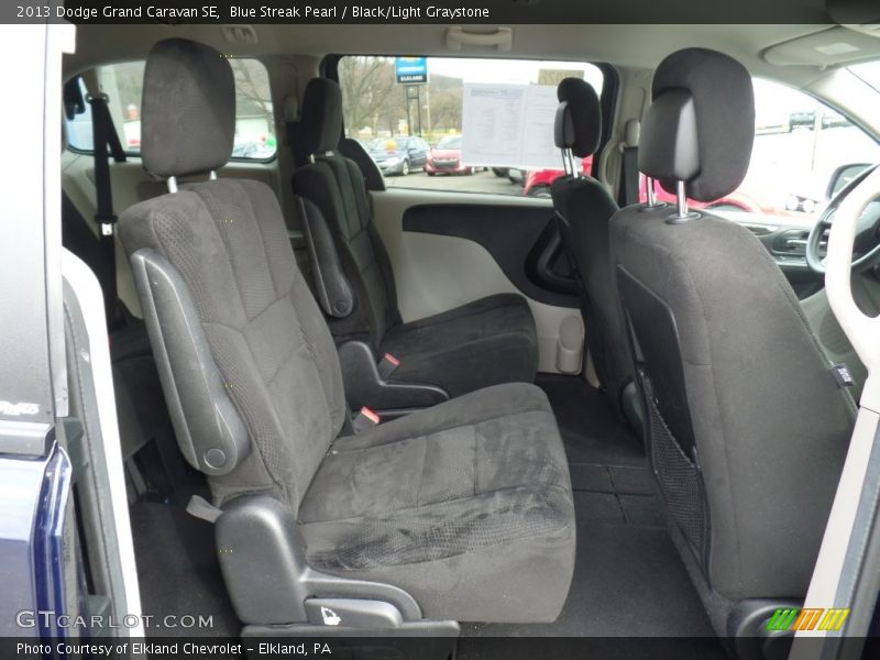 Blue Streak Pearl / Black/Light Graystone 2013 Dodge Grand Caravan SE
