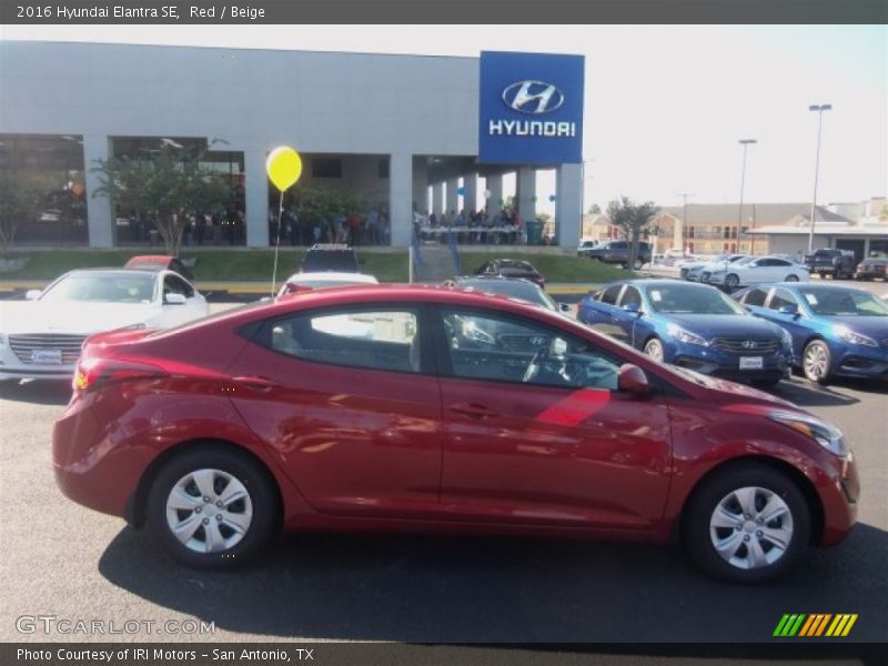 Red / Beige 2016 Hyundai Elantra SE