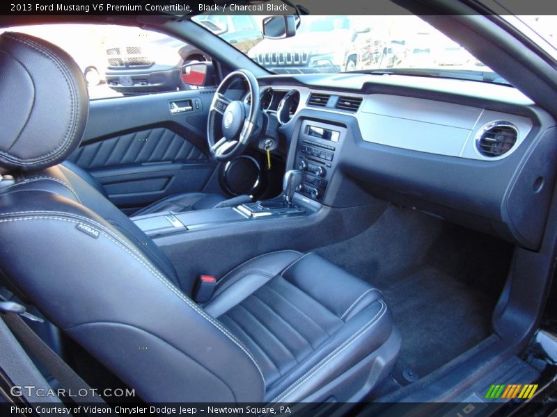 Black / Charcoal Black 2013 Ford Mustang V6 Premium Convertible