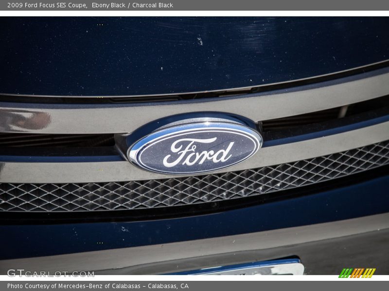 Ebony Black / Charcoal Black 2009 Ford Focus SES Coupe