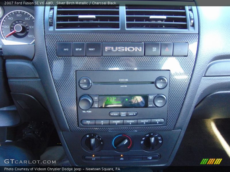 Silver Birch Metallic / Charcoal Black 2007 Ford Fusion SE V6 AWD