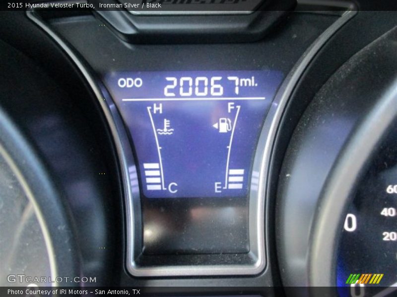 Ironman Silver / Black 2015 Hyundai Veloster Turbo