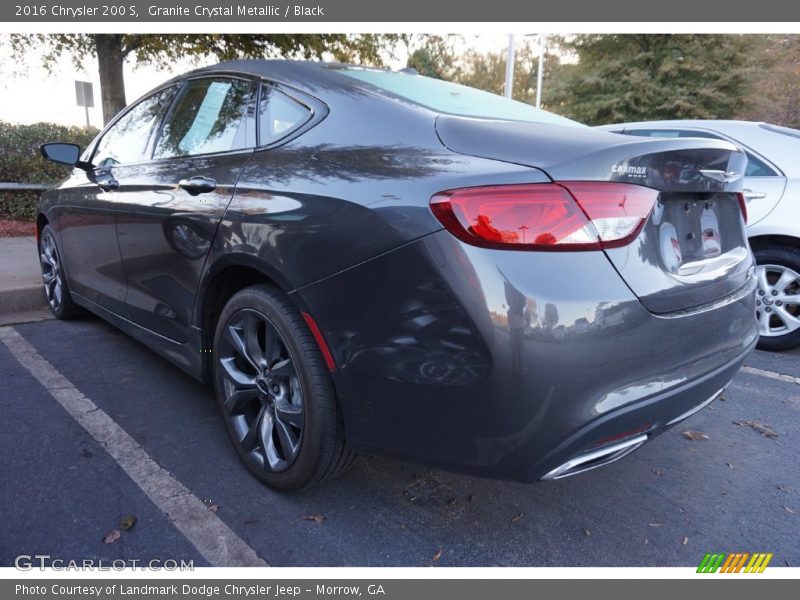 Granite Crystal Metallic / Black 2016 Chrysler 200 S