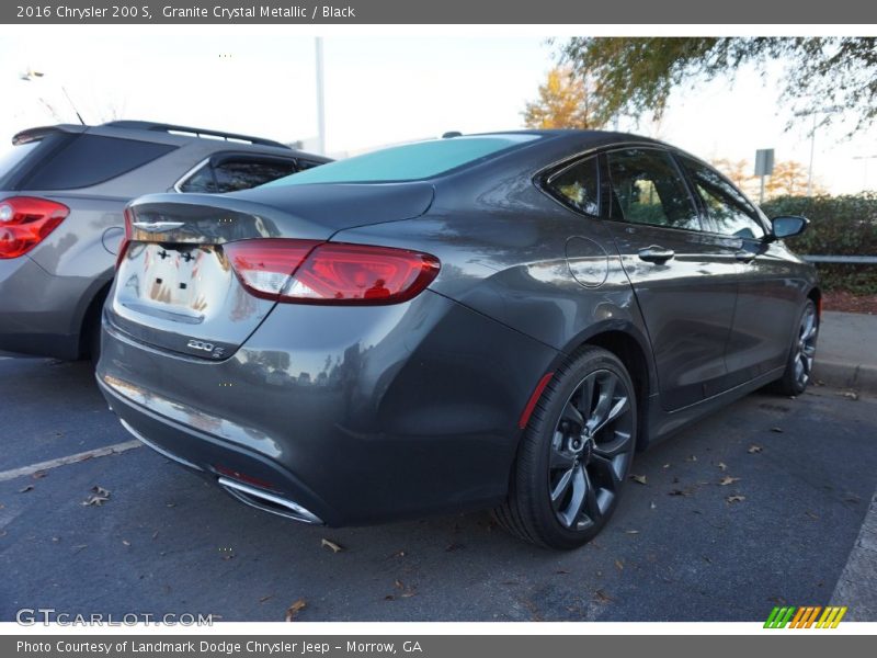 Granite Crystal Metallic / Black 2016 Chrysler 200 S