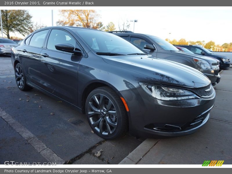 Granite Crystal Metallic / Black 2016 Chrysler 200 S