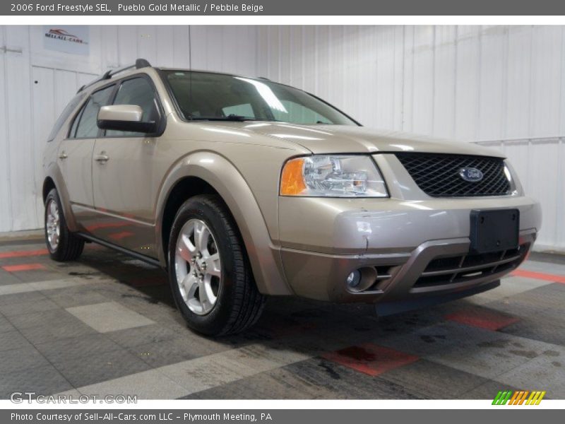 Pueblo Gold Metallic / Pebble Beige 2006 Ford Freestyle SEL