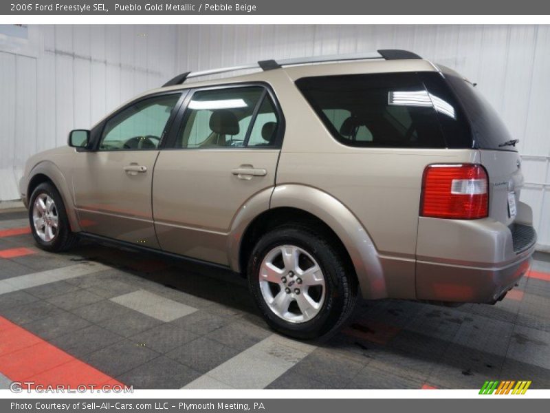 Pueblo Gold Metallic / Pebble Beige 2006 Ford Freestyle SEL