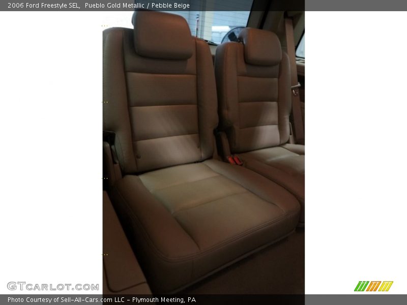 Pueblo Gold Metallic / Pebble Beige 2006 Ford Freestyle SEL