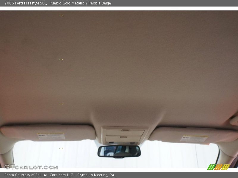 Pueblo Gold Metallic / Pebble Beige 2006 Ford Freestyle SEL