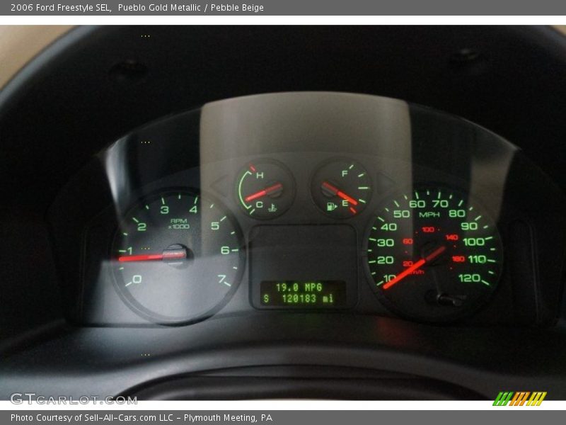 Pueblo Gold Metallic / Pebble Beige 2006 Ford Freestyle SEL