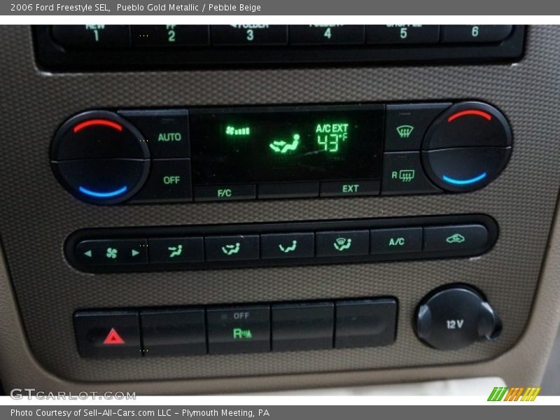 Pueblo Gold Metallic / Pebble Beige 2006 Ford Freestyle SEL