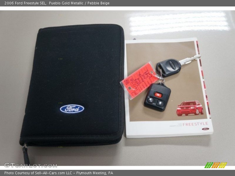 Pueblo Gold Metallic / Pebble Beige 2006 Ford Freestyle SEL