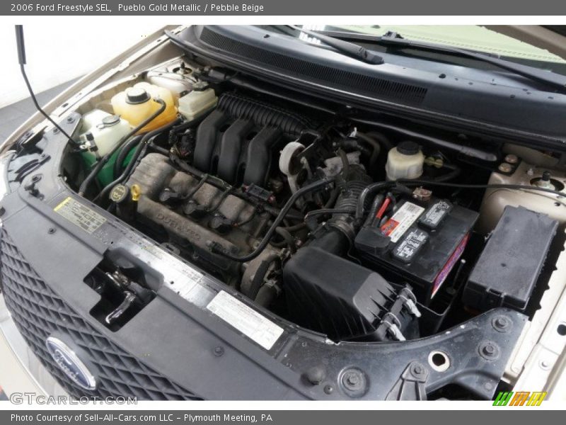 Pueblo Gold Metallic / Pebble Beige 2006 Ford Freestyle SEL
