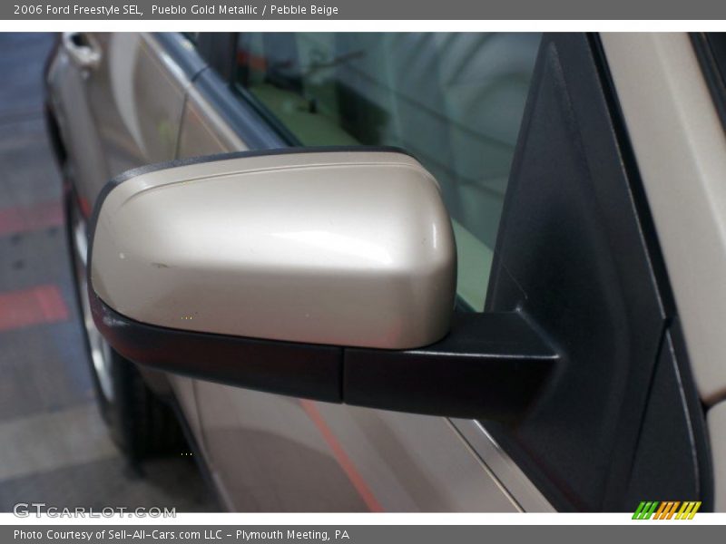 Pueblo Gold Metallic / Pebble Beige 2006 Ford Freestyle SEL
