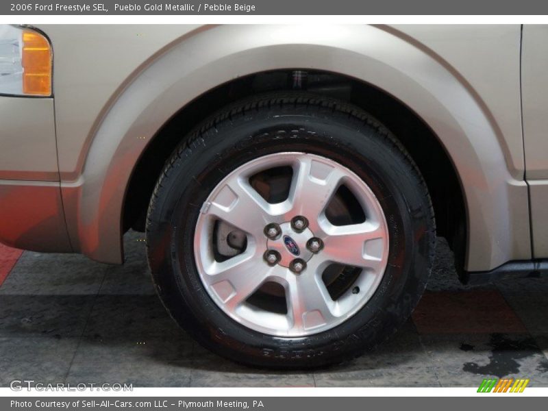 Pueblo Gold Metallic / Pebble Beige 2006 Ford Freestyle SEL