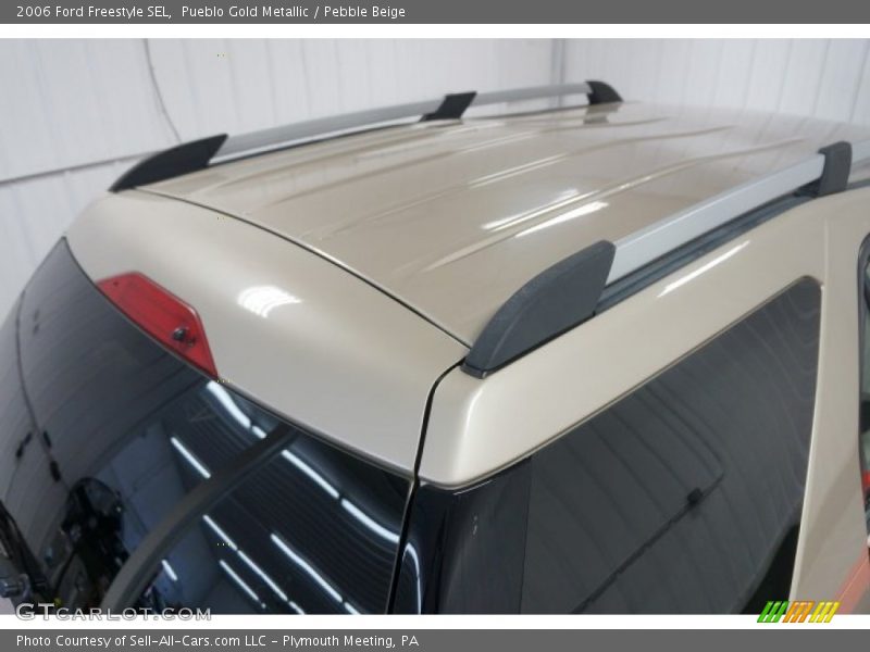 Pueblo Gold Metallic / Pebble Beige 2006 Ford Freestyle SEL