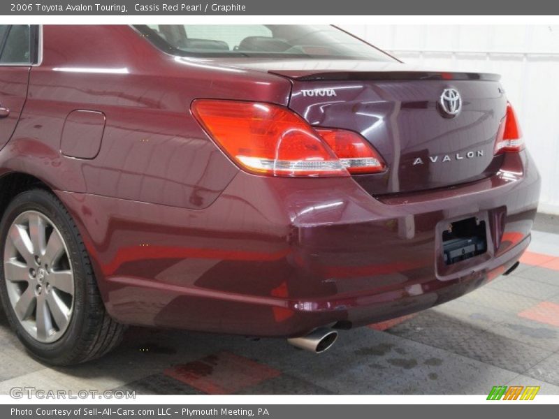 Cassis Red Pearl / Graphite 2006 Toyota Avalon Touring
