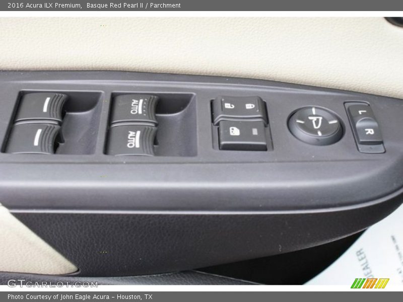 Basque Red Pearl II / Parchment 2016 Acura ILX Premium