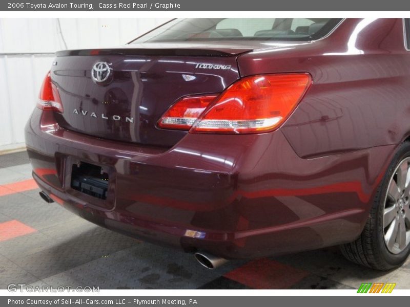 Cassis Red Pearl / Graphite 2006 Toyota Avalon Touring