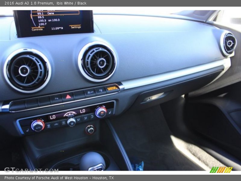 Ibis White / Black 2016 Audi A3 1.8 Premium